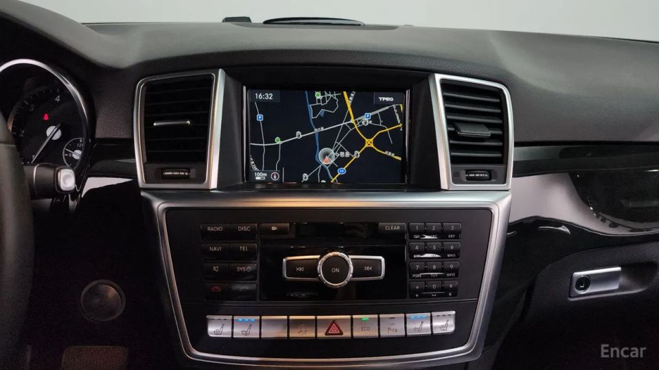 Mercedes-Benz M-class