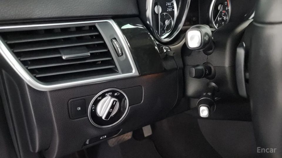 Mercedes-Benz M-class