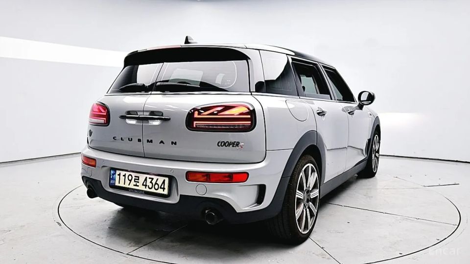Mini clubman