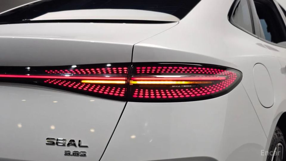 BYD Seal