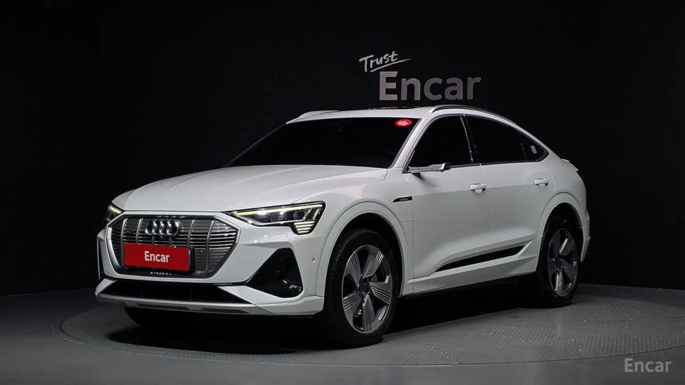 Audi E-tron