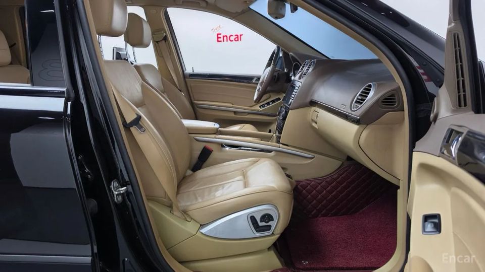 Mercedes-Benz GL-Class