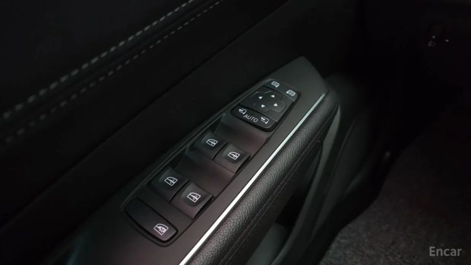 Renault-KoreaSamsung SM6