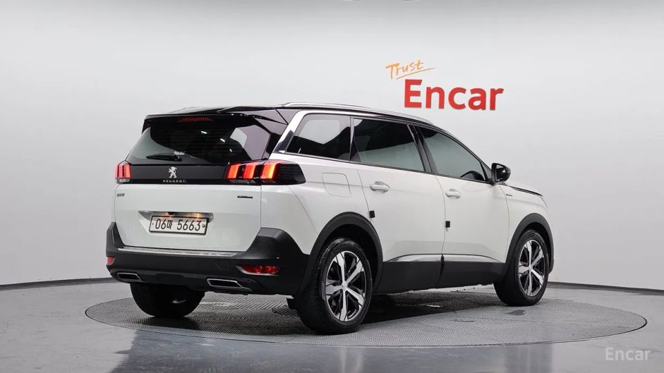 Peugeot 5008