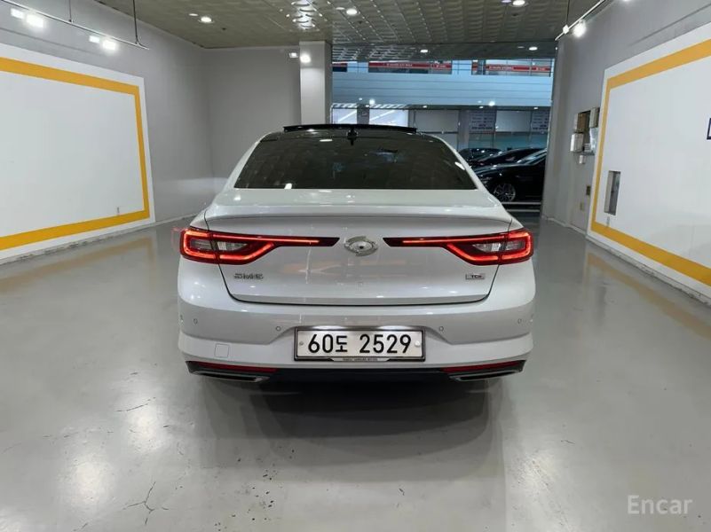 Renault-KoreaSamsung SM6