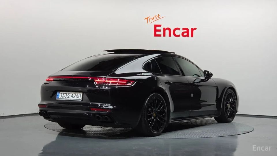 Porsche Panamera