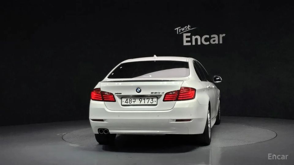 BMW 5-series