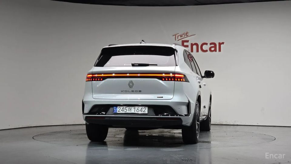 Renault-KoreaSamsung Grand Koleos