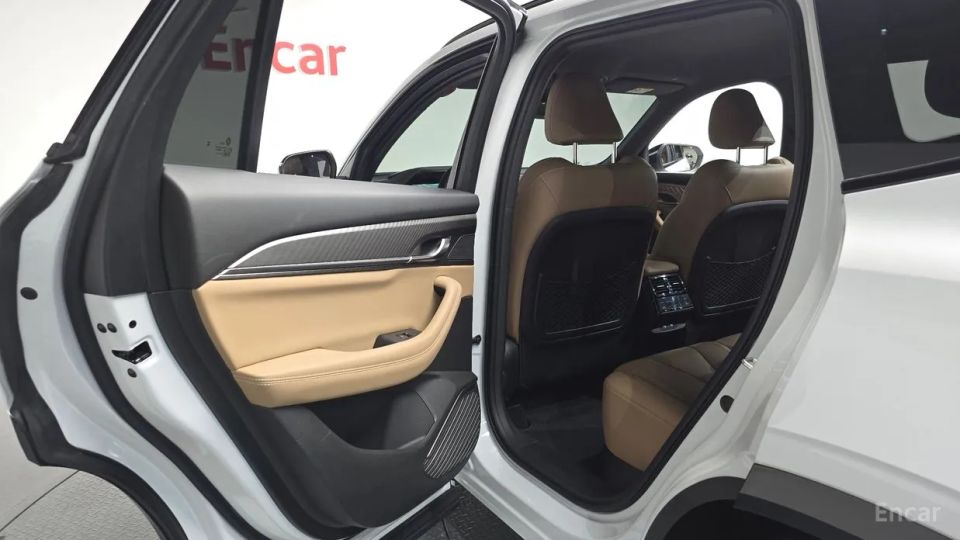 Renault-KoreaSamsung Grand Koleos