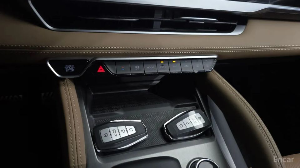 Renault-KoreaSamsung Grand Koleos