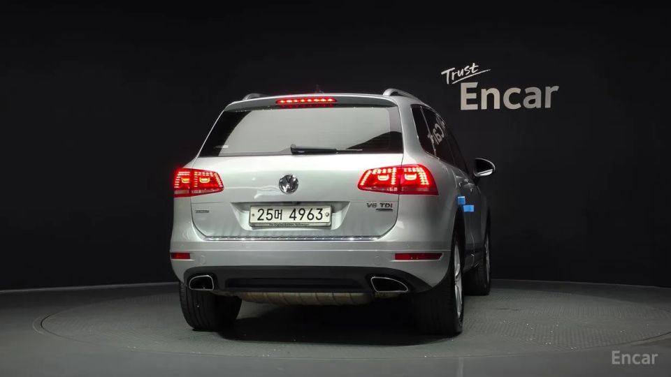 Volkswagen Touareg