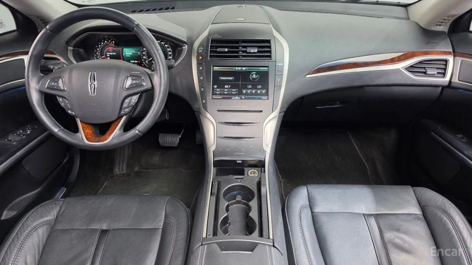 Lincoln MKZ