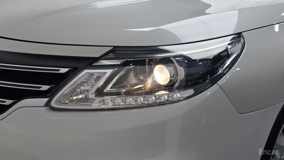 Renault-KoreaSamsung SM5