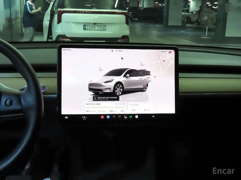 Tesla model-y