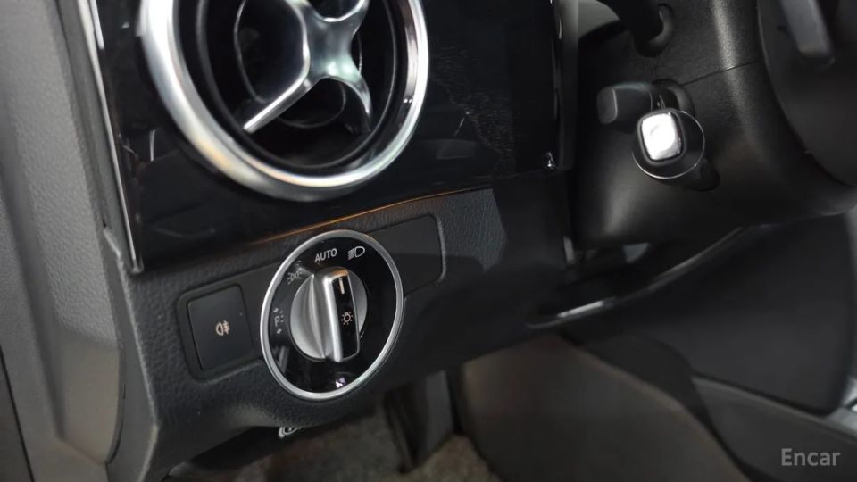 Mercedes-Benz GLK-Class