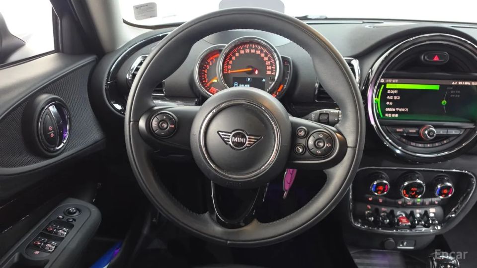 Mini clubman