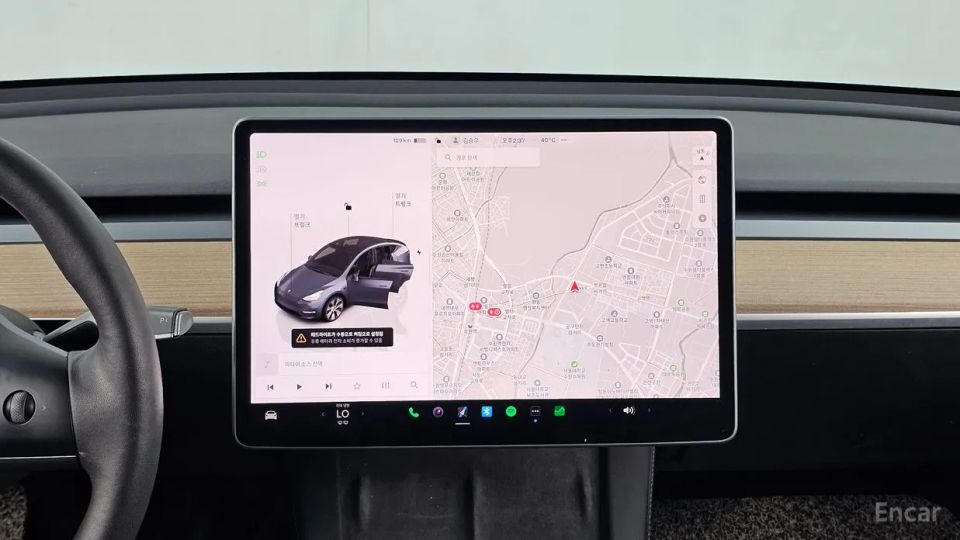 Tesla model-y