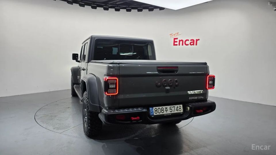 Jeep gladiator