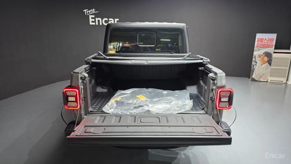 Jeep gladiator