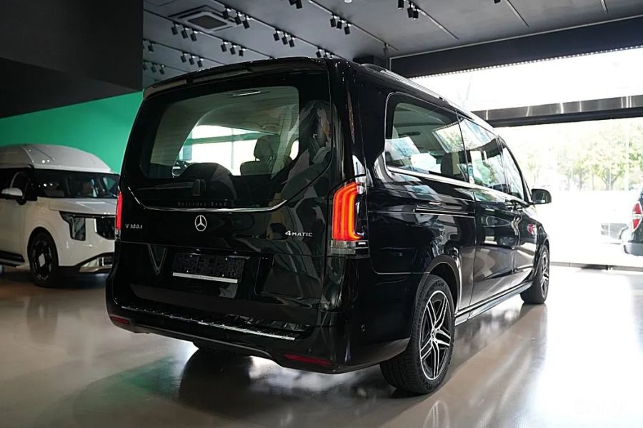 Mercedes-Benz V-Class
