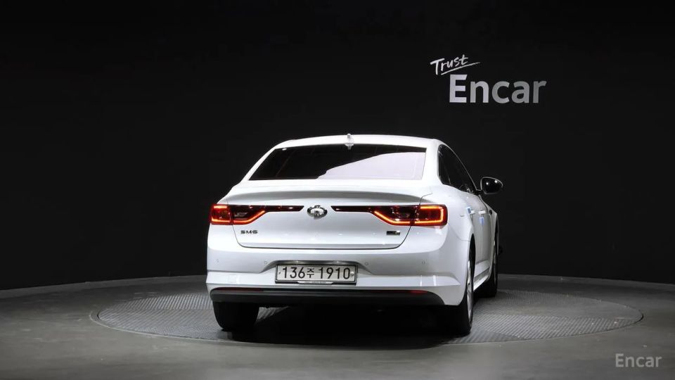 Renault-KoreaSamsung SM6