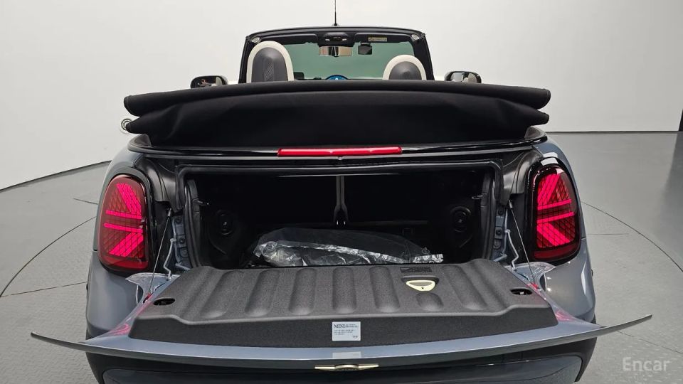 Mini Cooper Convertible