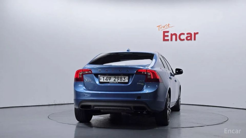 Volvo S60