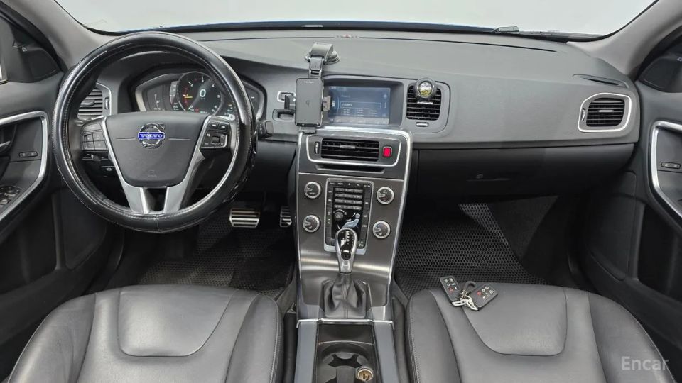 Volvo S60