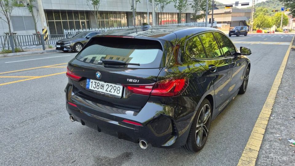 BMW 1-series