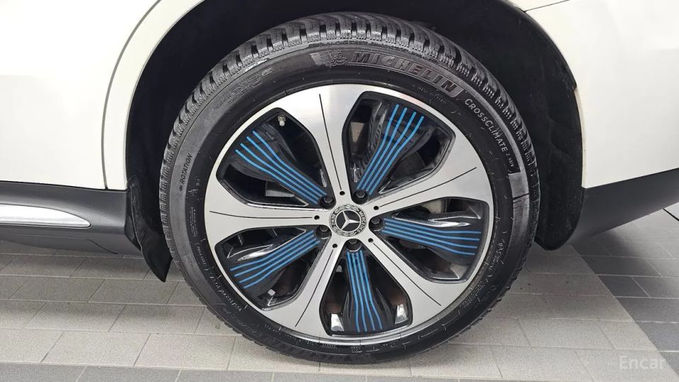 Mercedes-Benz EQC