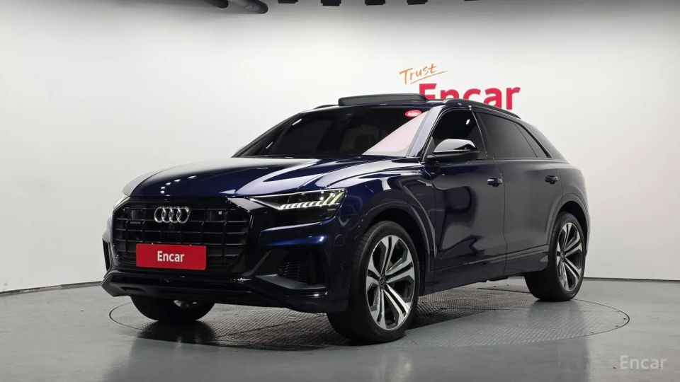 Audi Q8