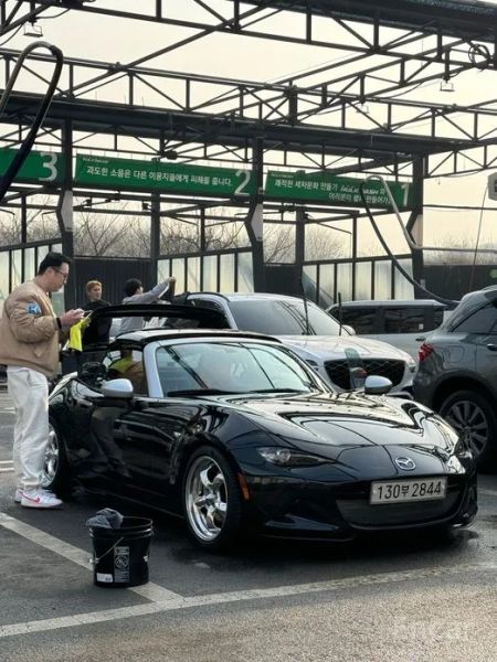 Mazda MX-5 Miata