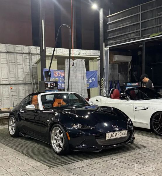 Mazda MX-5 Miata