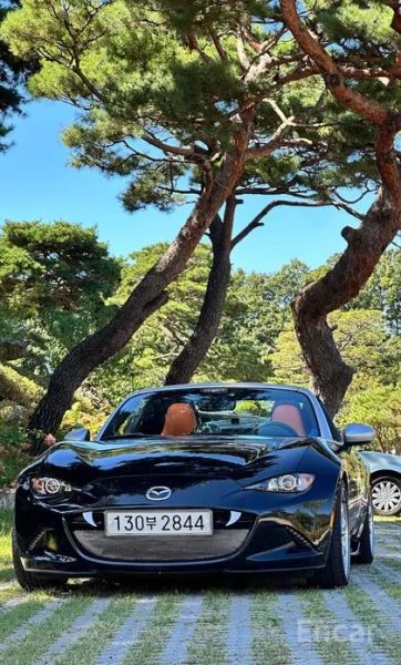 Mazda MX-5 Miata