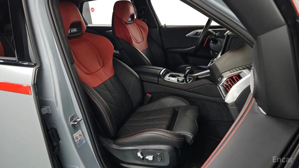 BMW XM