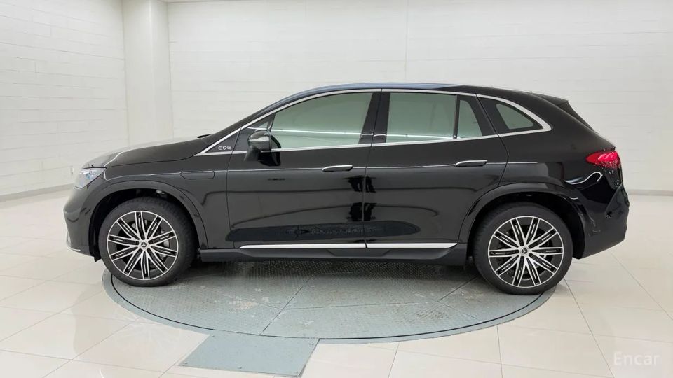 Mercedes-Benz EQE