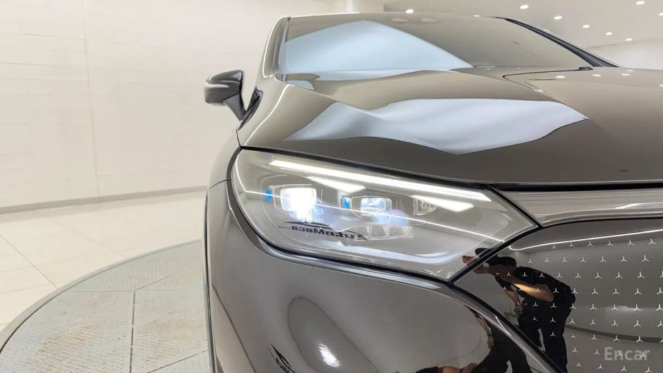 Mercedes-Benz EQE