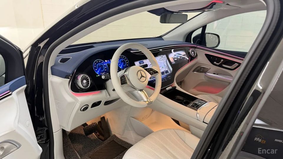 Mercedes-Benz EQE