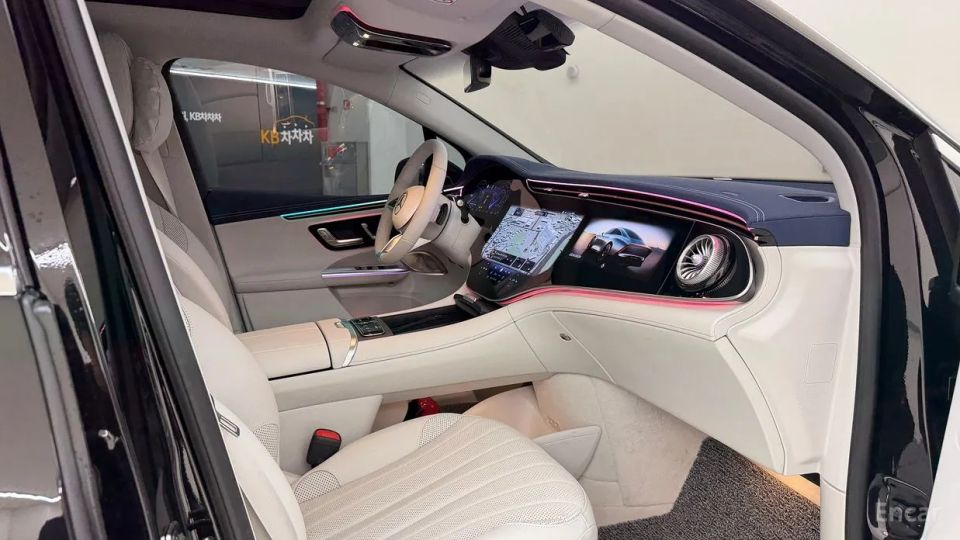 Mercedes-Benz EQE
