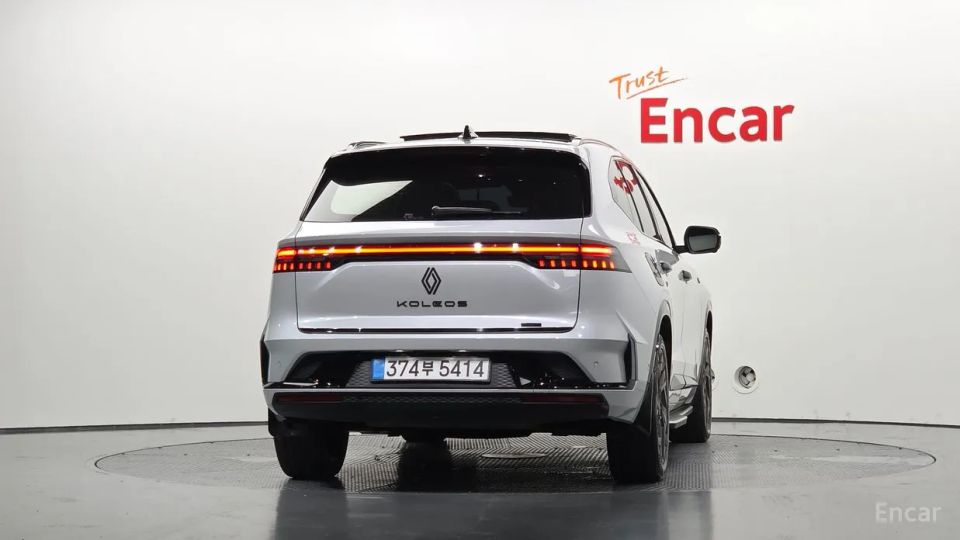 Renault-KoreaSamsung Grand Koleos