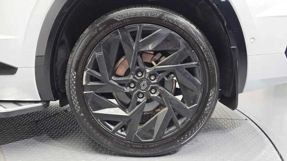 Renault-KoreaSamsung Grand Koleos