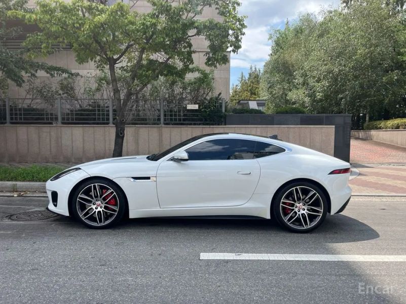 Jaguar F-TYPE