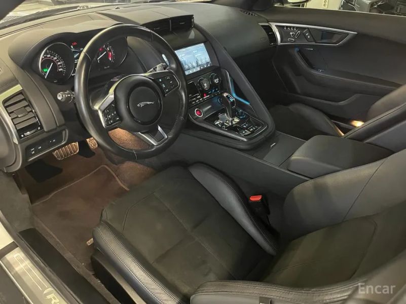 Jaguar F-TYPE