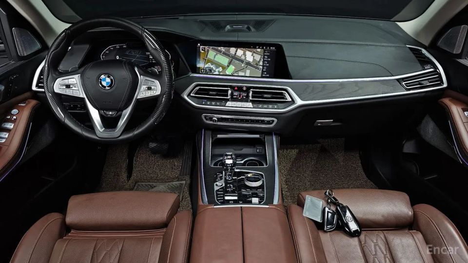 BMW X7