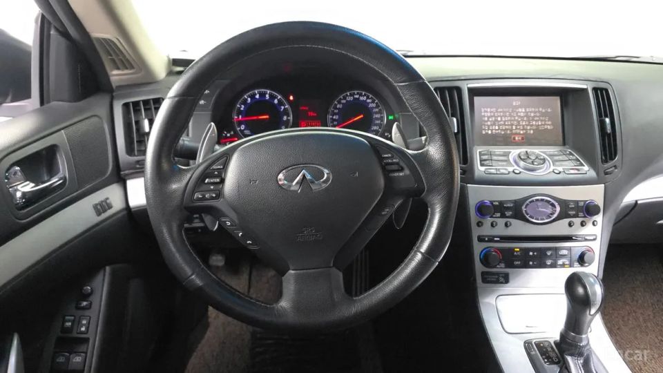 Infiniti G
