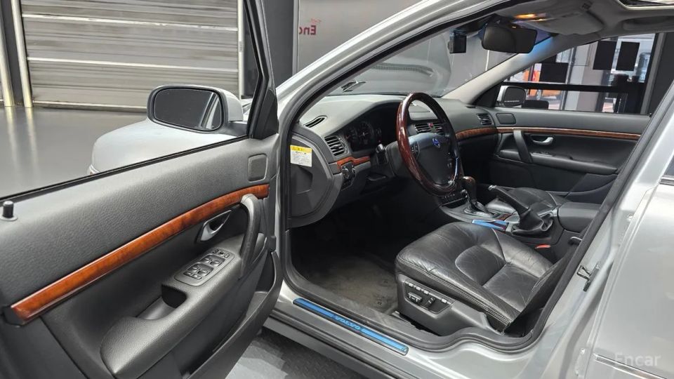 Volvo S80