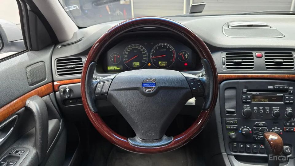 Volvo S80