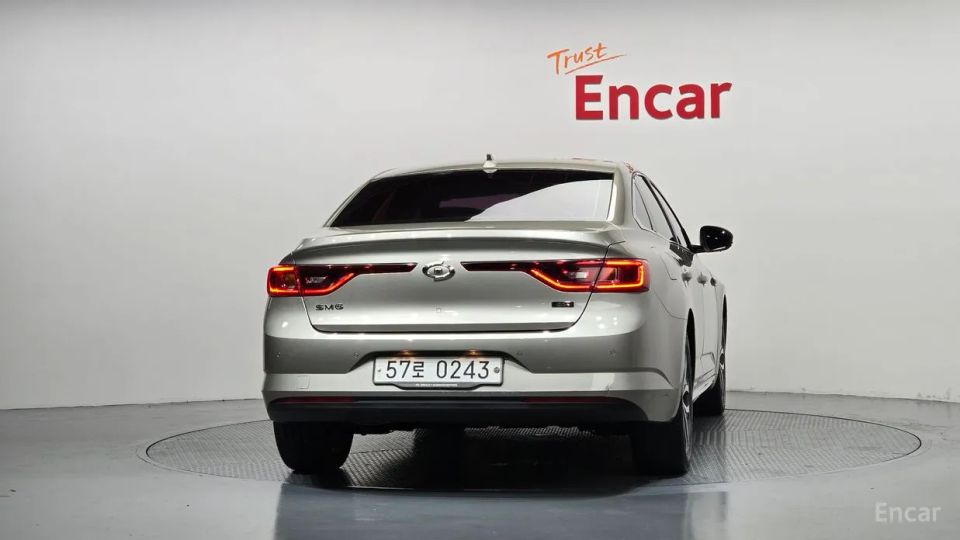 Renault-KoreaSamsung SM6