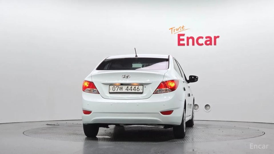 Hyundai Accent