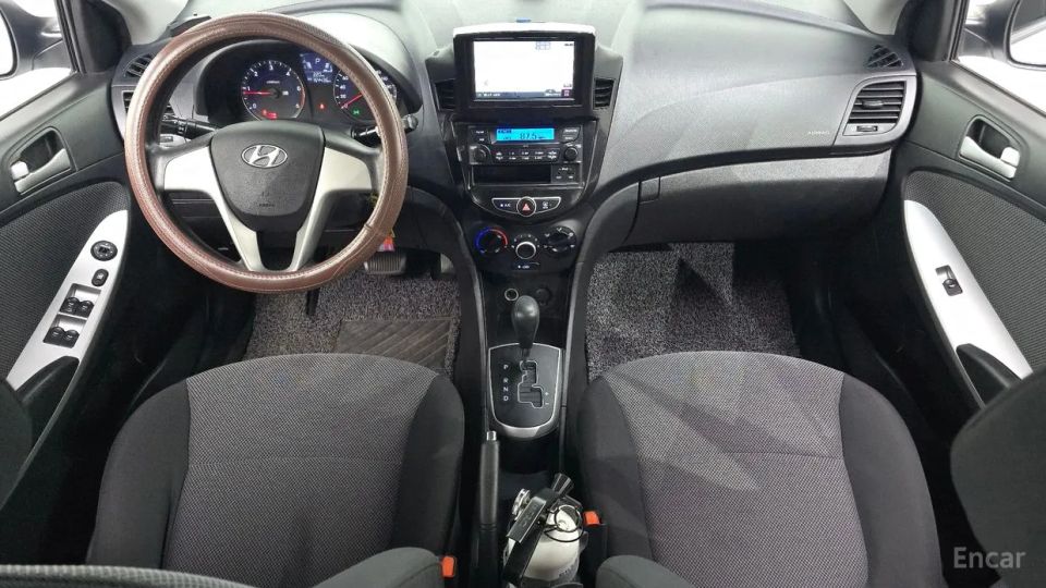 Hyundai Accent